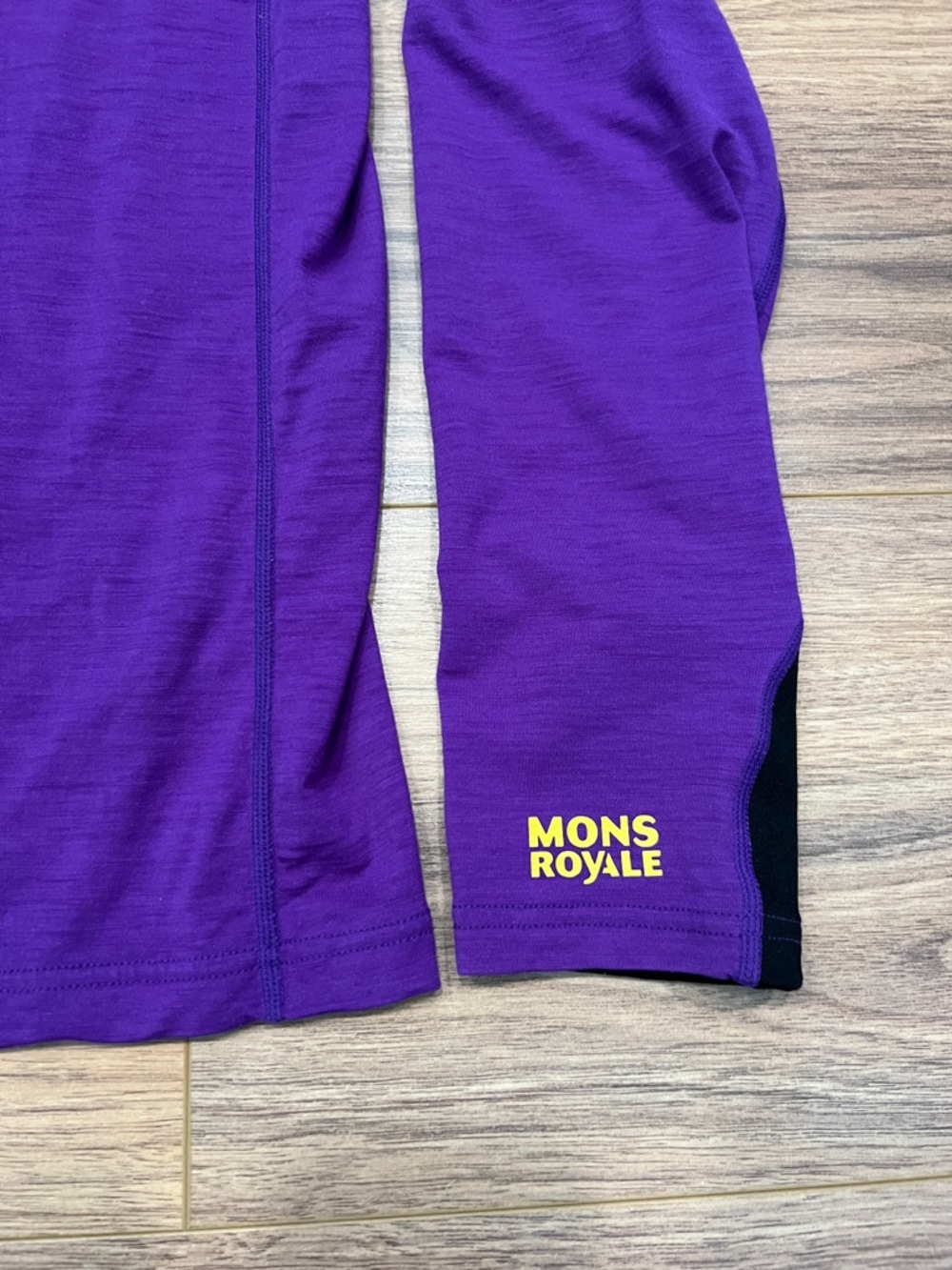 Mons Royale Merino Wool Long Sleeve in Purple Size Large - Picture 9 of 10